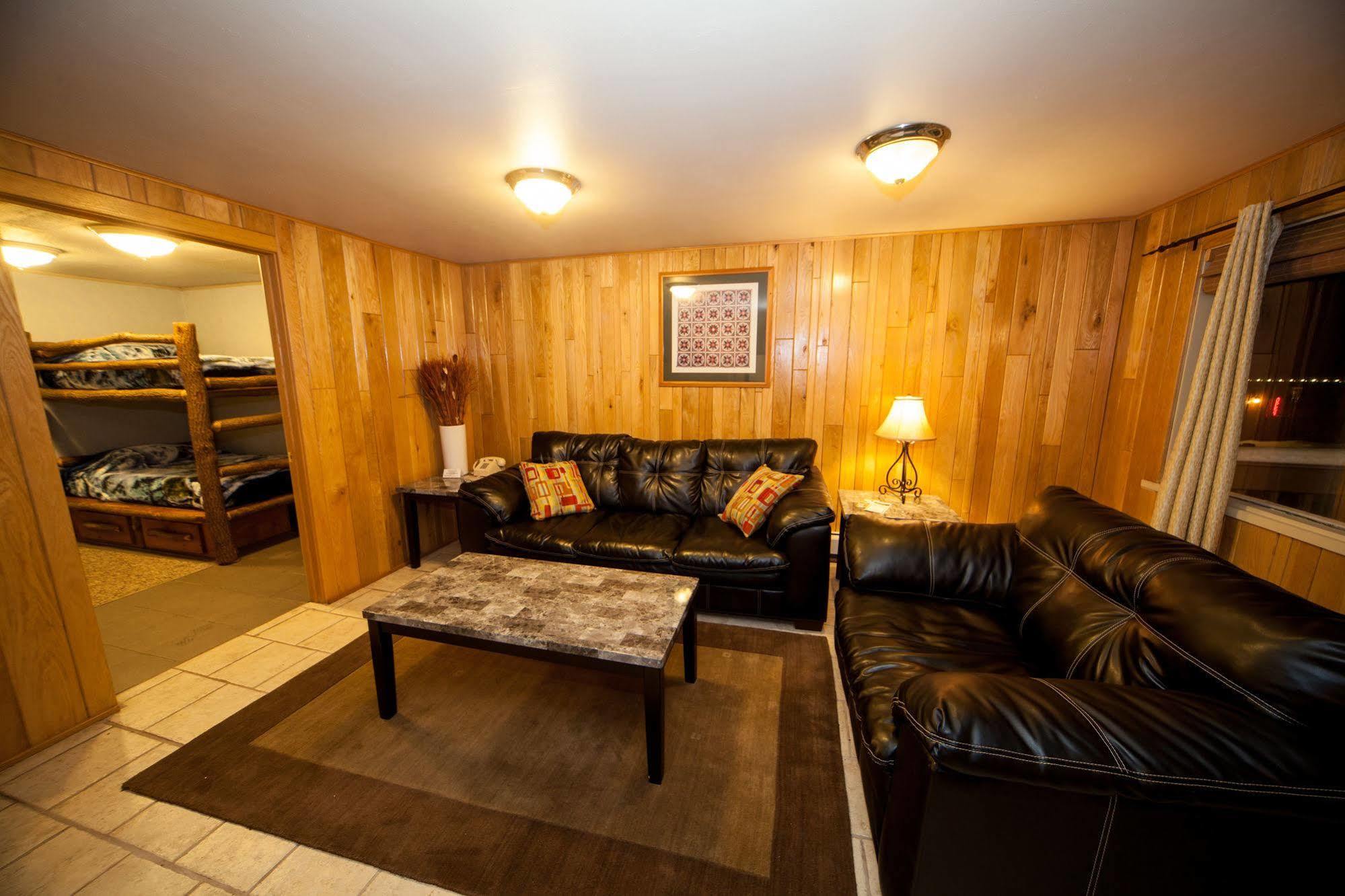 Log Cabin Lodge & Suites Jones Mills Buitenkant foto